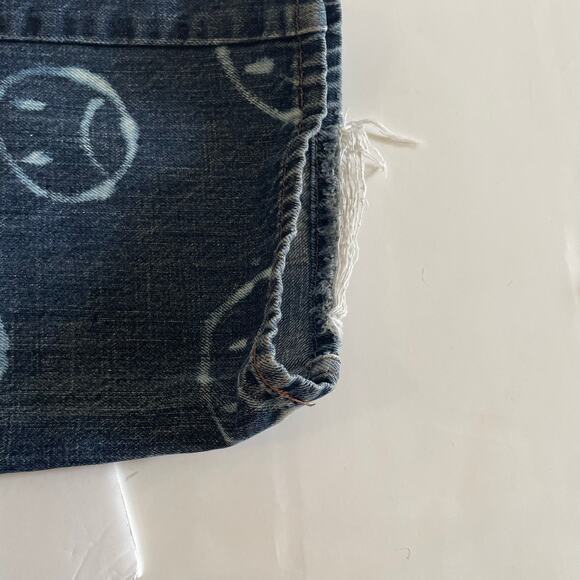LEVI'S 505 Regular Fit Bleach Smiley Face Denim Jeans Frayed Hem Size 34/30 - Picture 9 of 16